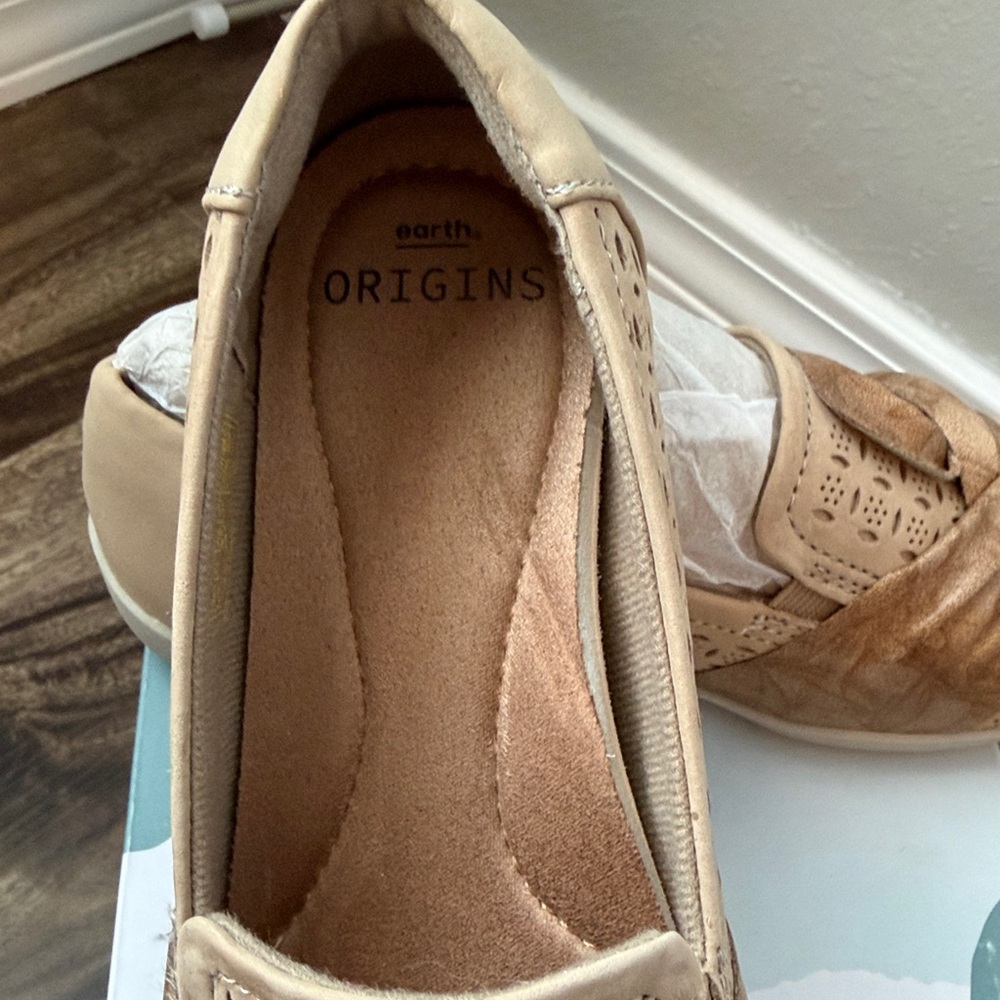 Earth Origins Finley Slip On - size 7 - Picture 7 of 8